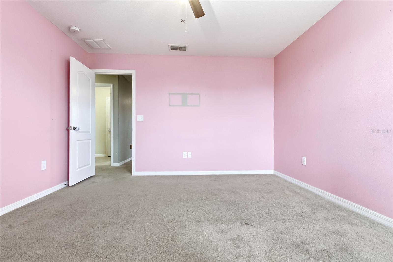 13822 Reindeer Cir Property Photo 42