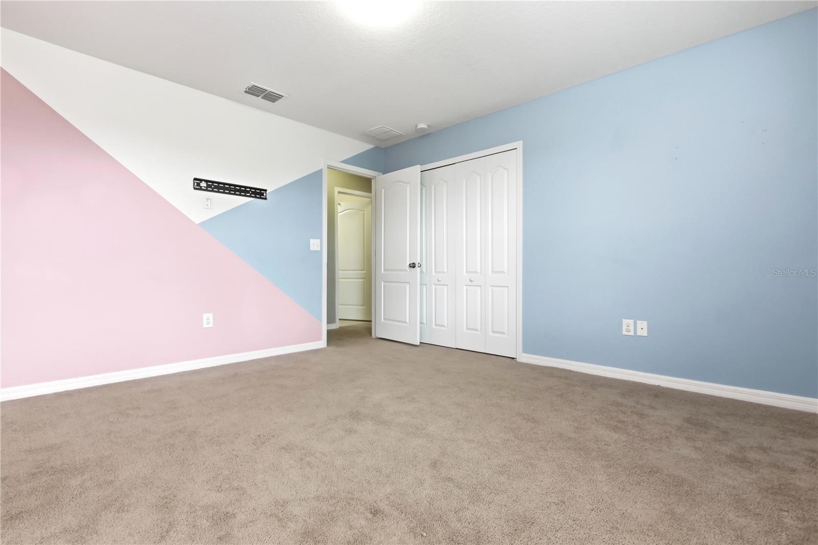 13822 Reindeer Cir Property Photo 46