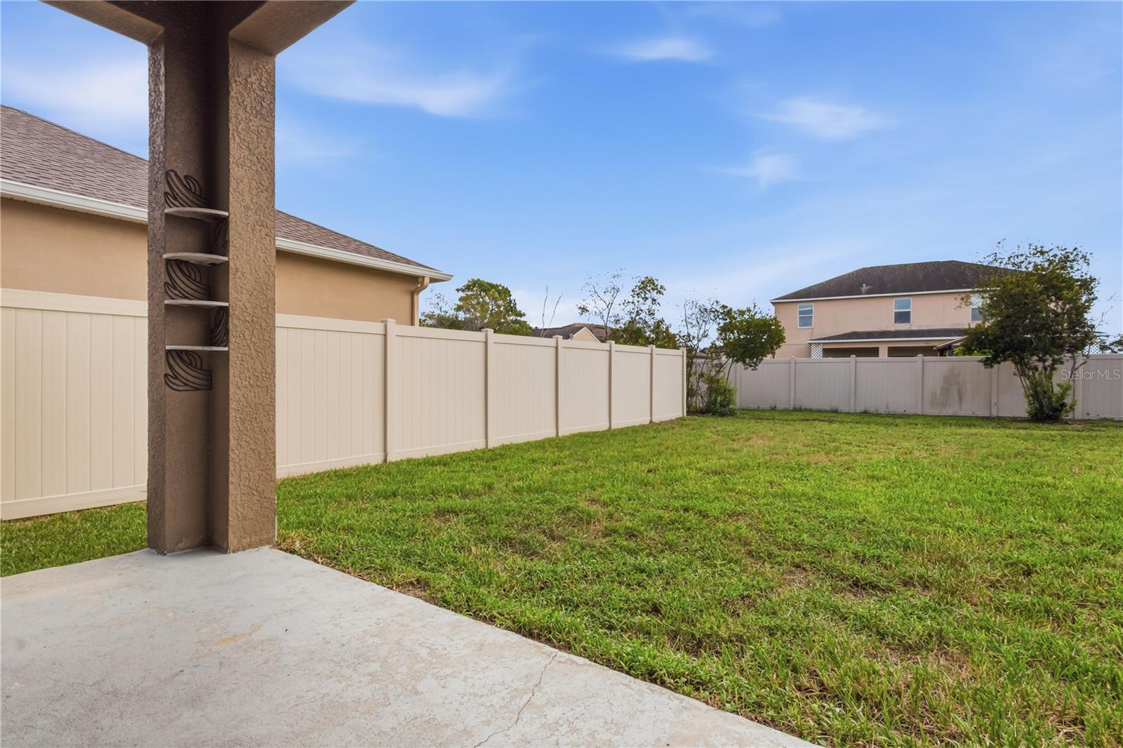 13822 Reindeer Cir Property Photo 48