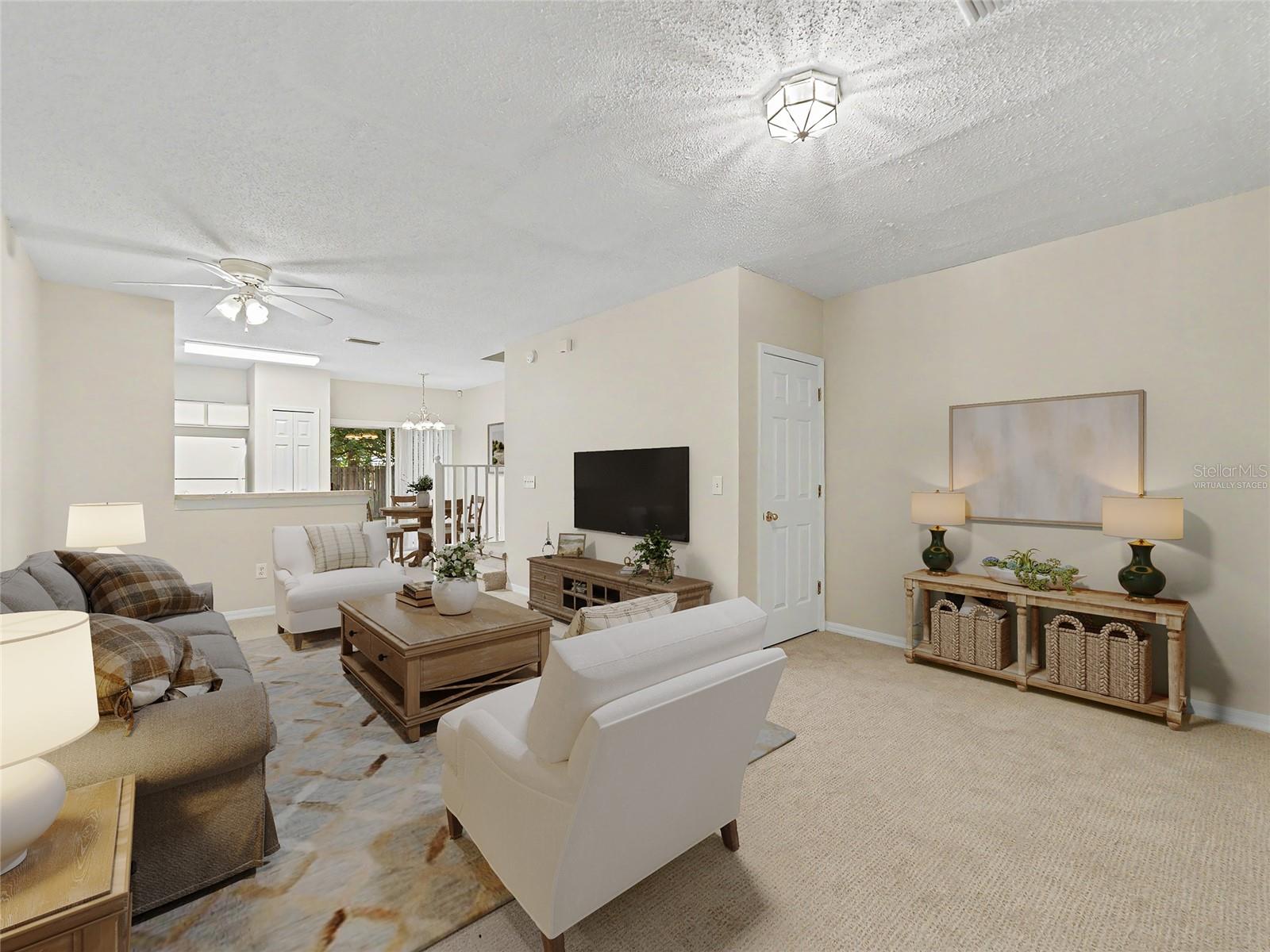 6561 Osprey Lake Cir Property Photo 2