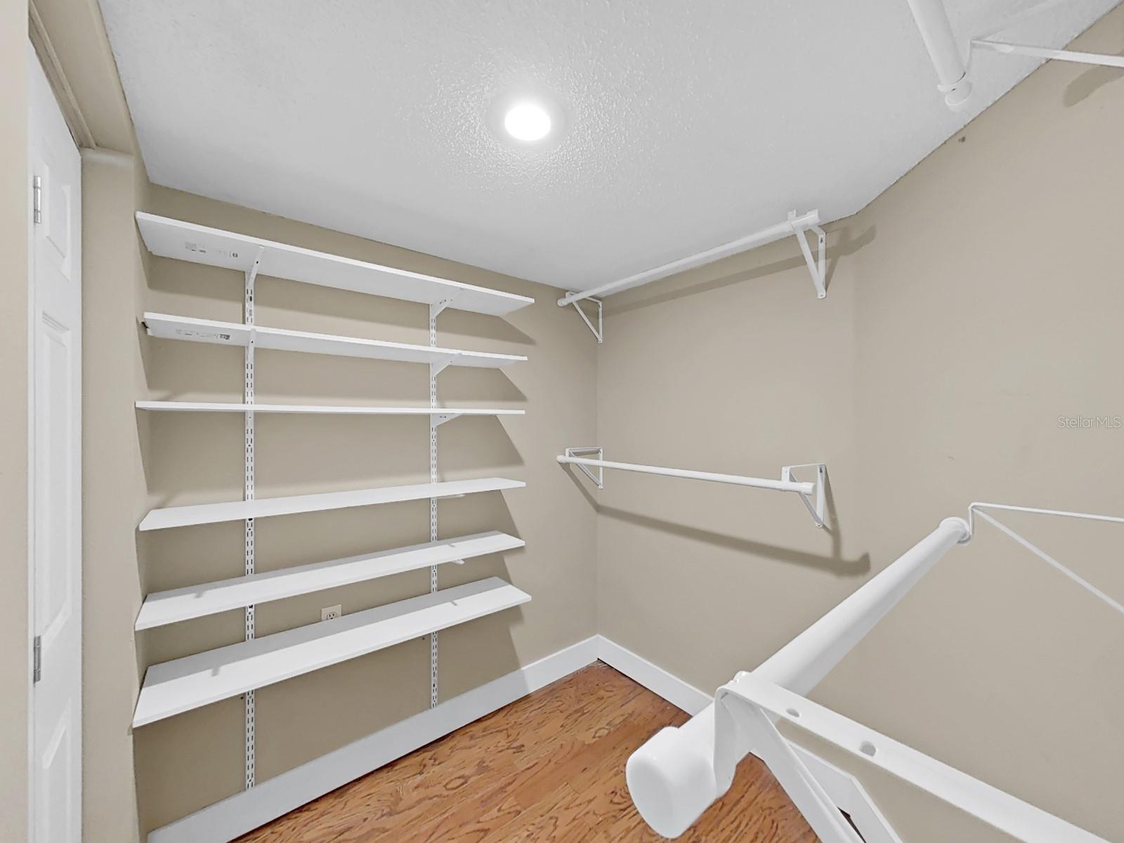 2348 Asaph Ct Property Photo 39