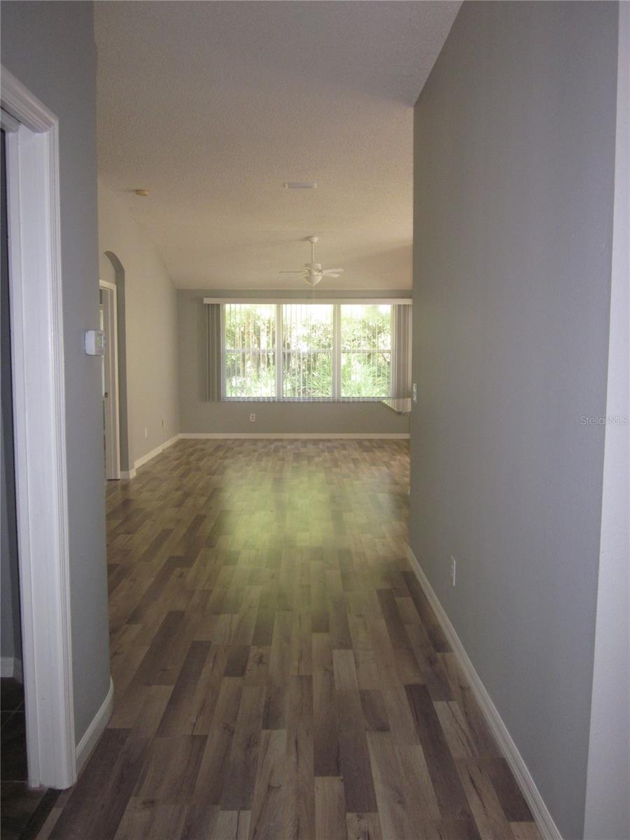 354 Tavernier Dr Property Photo 6