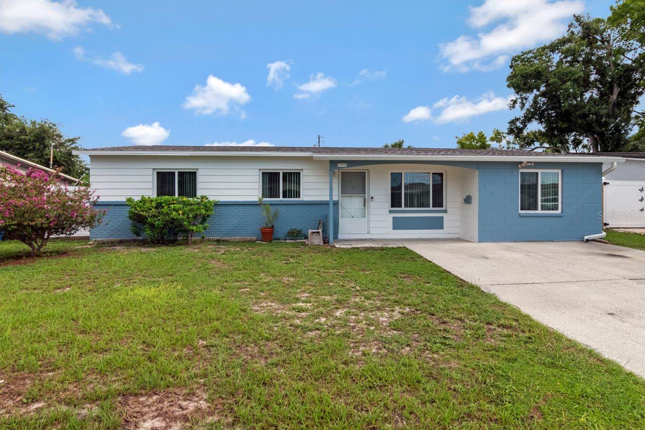 7713 W Powhatan Ave Property Photo 1