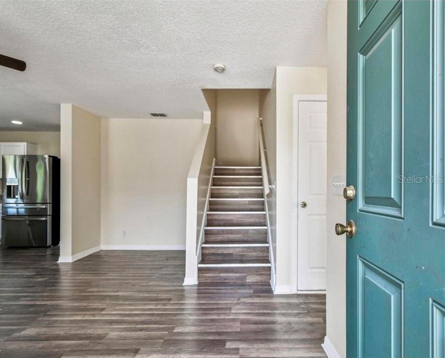 2520 Colony Reed Ln Property Photo 3