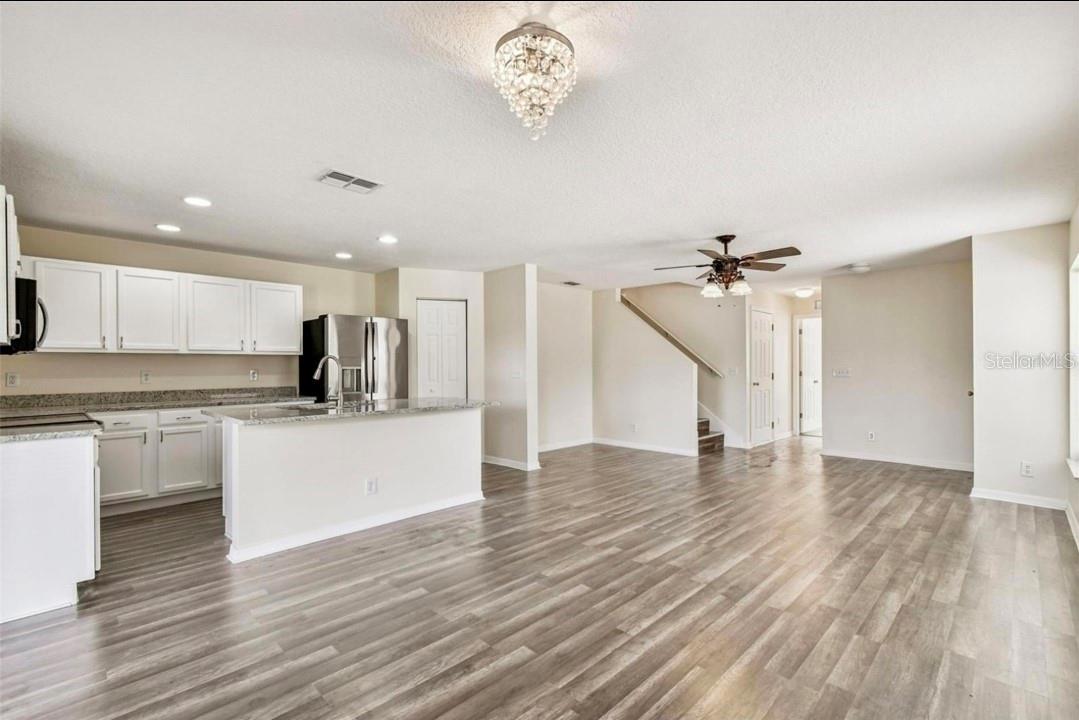 2520 Colony Reed Ln Property Photo 9
