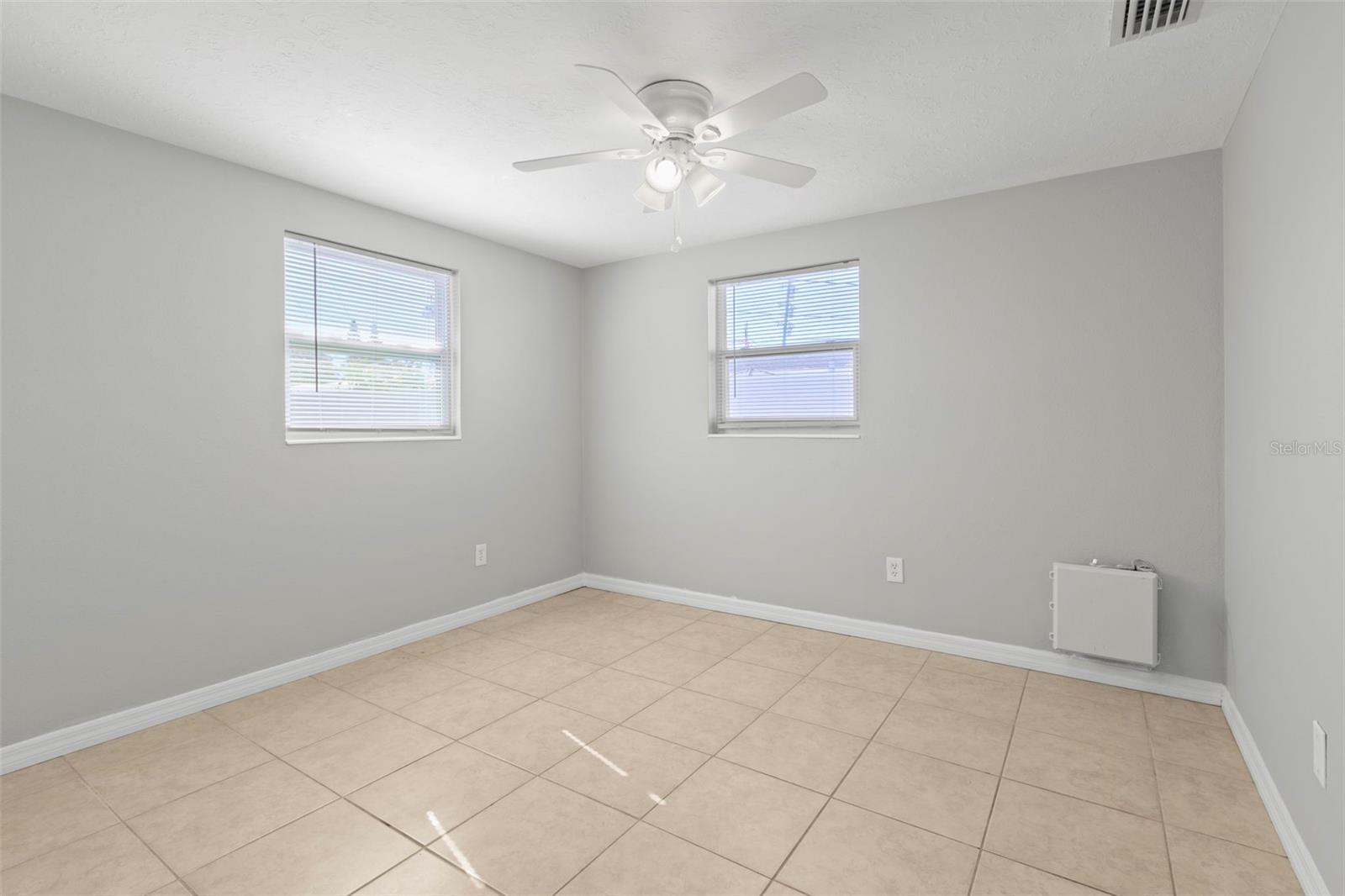 1508 Derrick St Property Photo 16