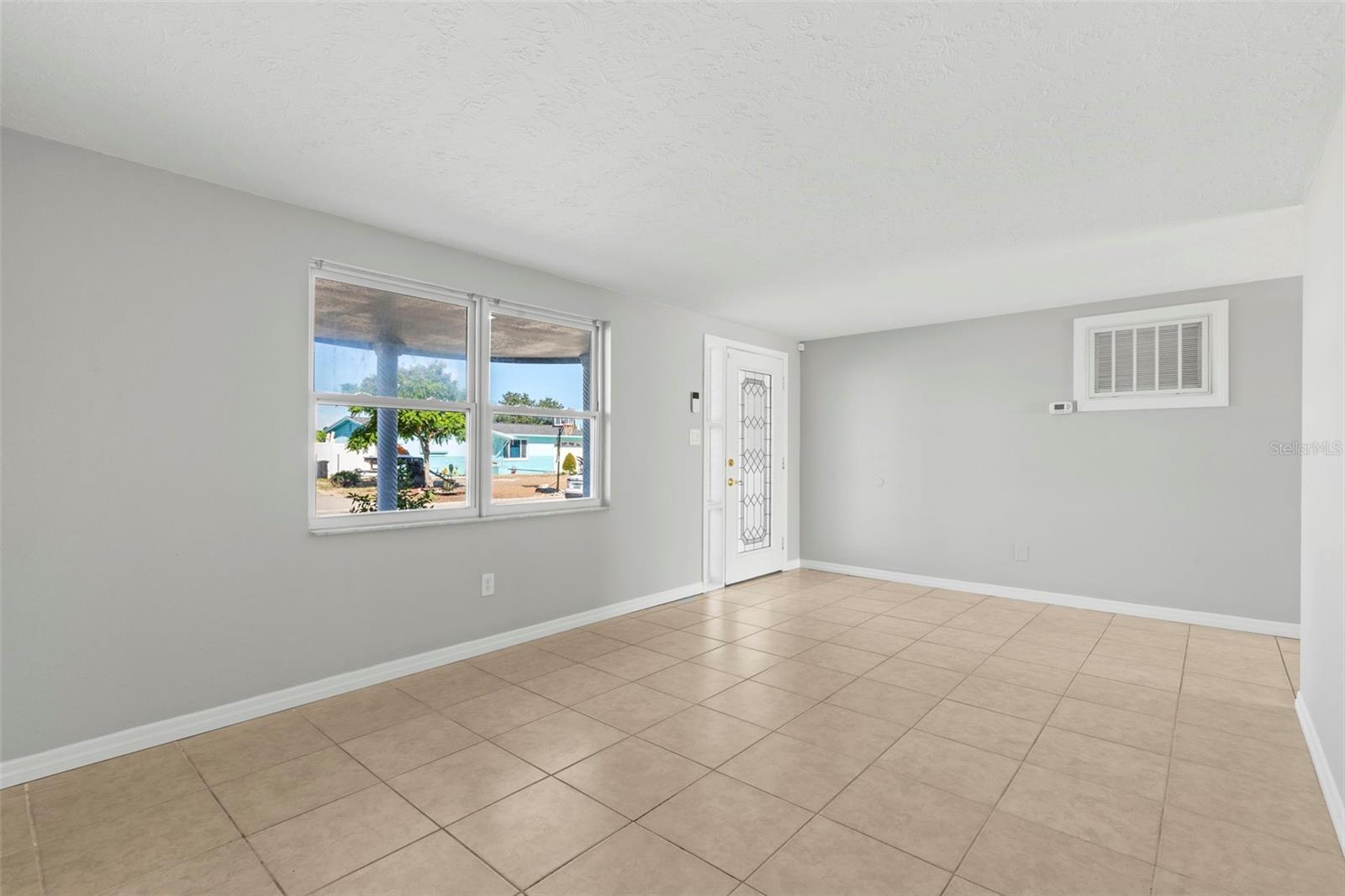 1508 Derrick St Property Photo 19