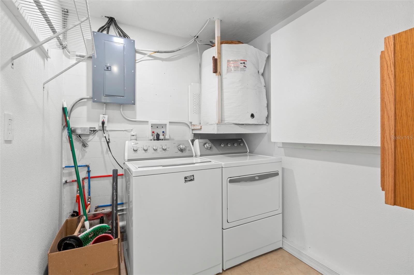 1508 Derrick St Property Photo 20