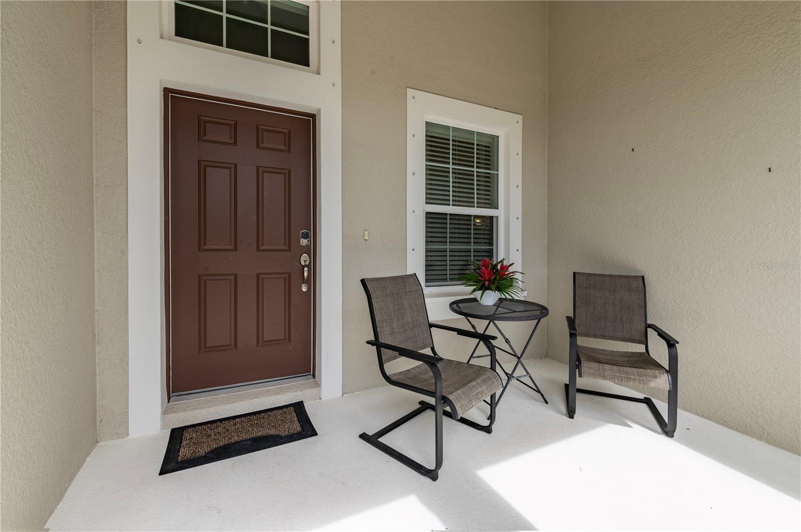 1117 Thornbury Dr Property Photo 5