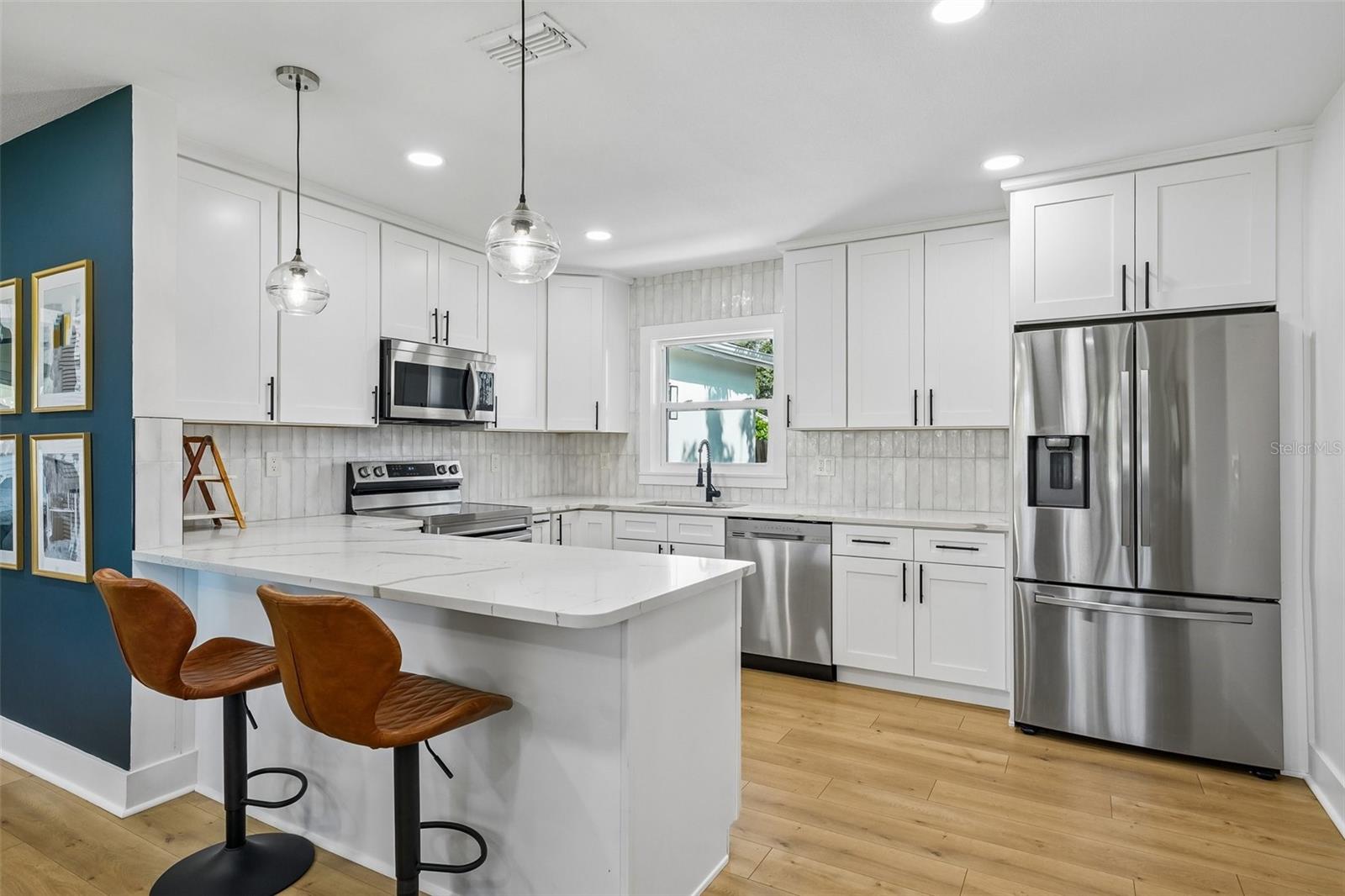 10791 Temple Ter Property Photo 9
