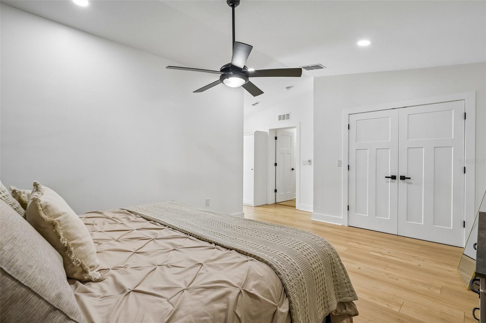 10791 Temple Ter Property Photo 19