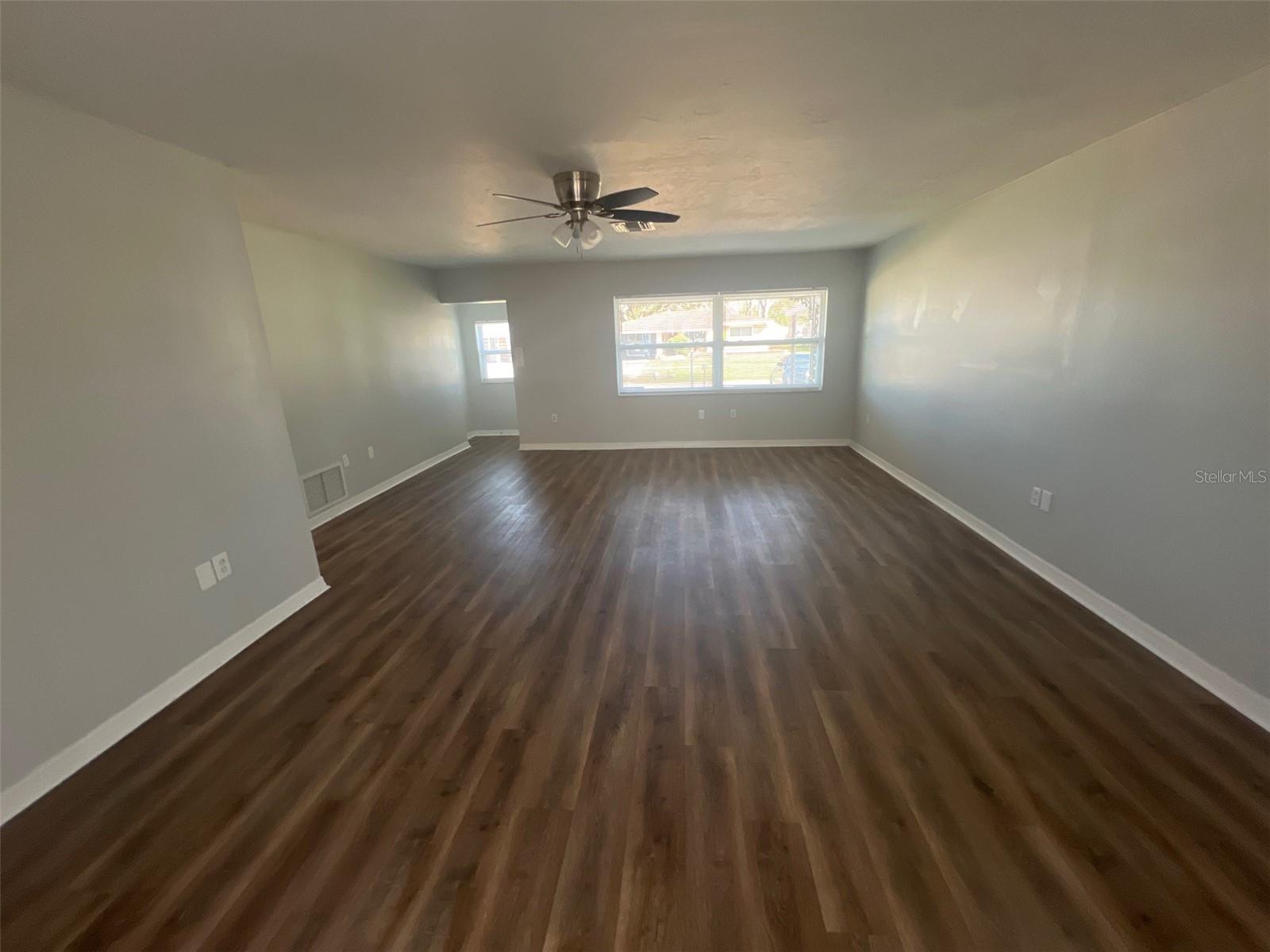 2638 Teal Ave Property Photo 5