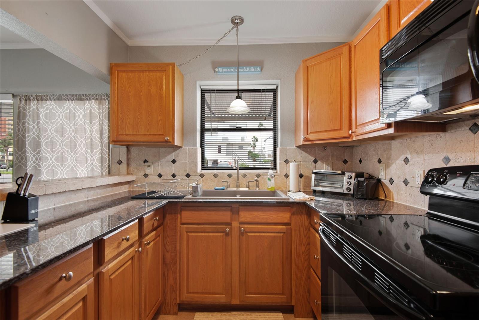 18007 Gulf Blvd #a Property Photo 4