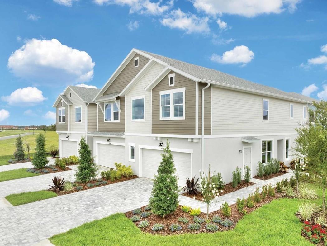 10704 OAK BEND DR Property Photo 1