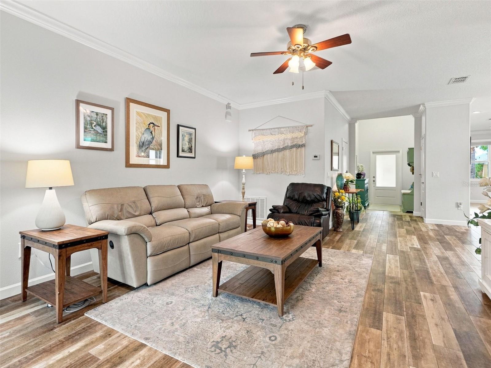 5373 Cappleman Loop Property Photo 7