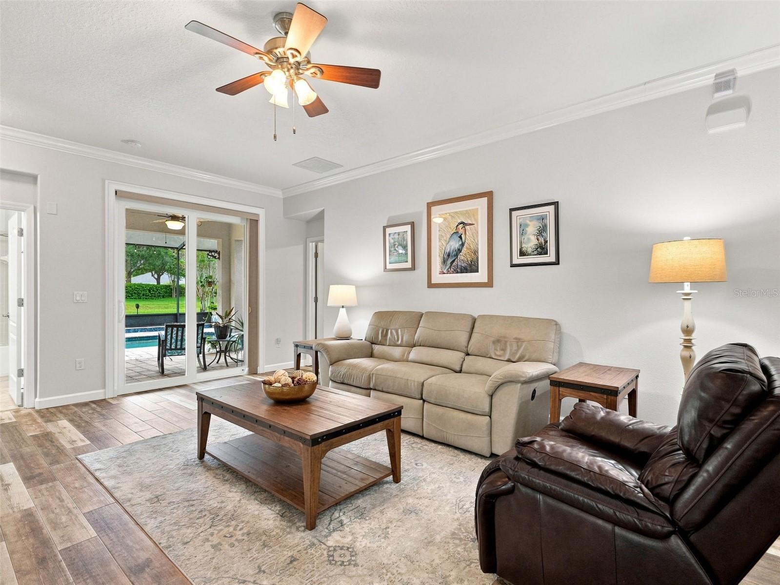 5373 Cappleman Loop Property Photo 8