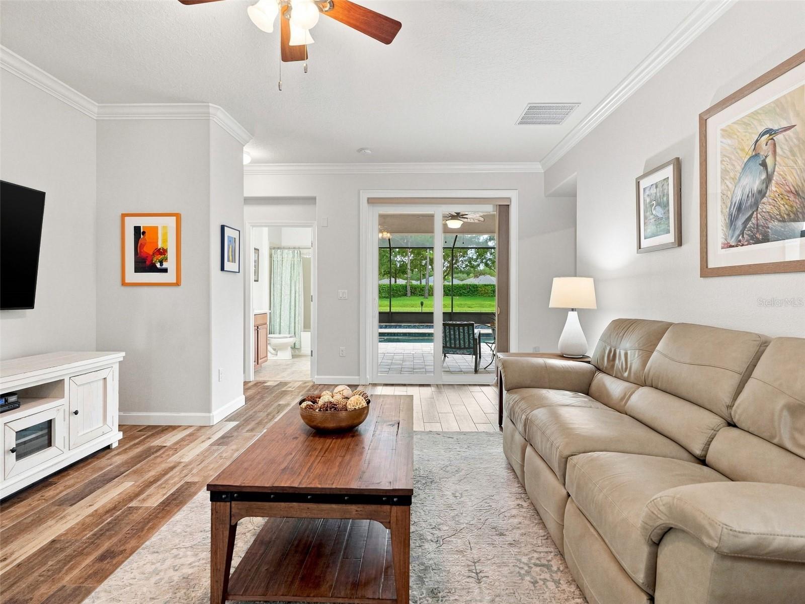 5373 Cappleman Loop Property Photo 9
