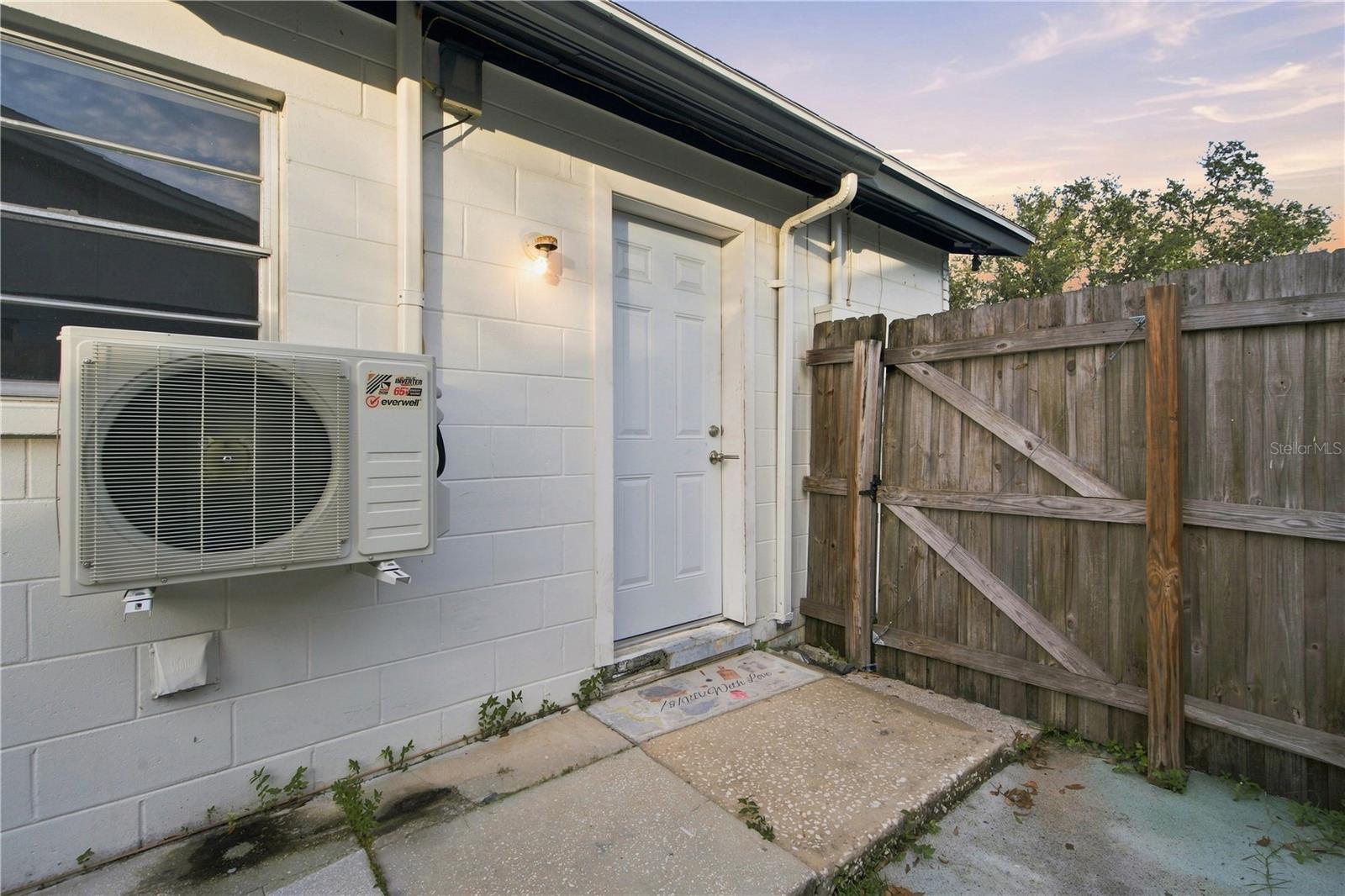 4313 Foxglen Ln Property Photo 33