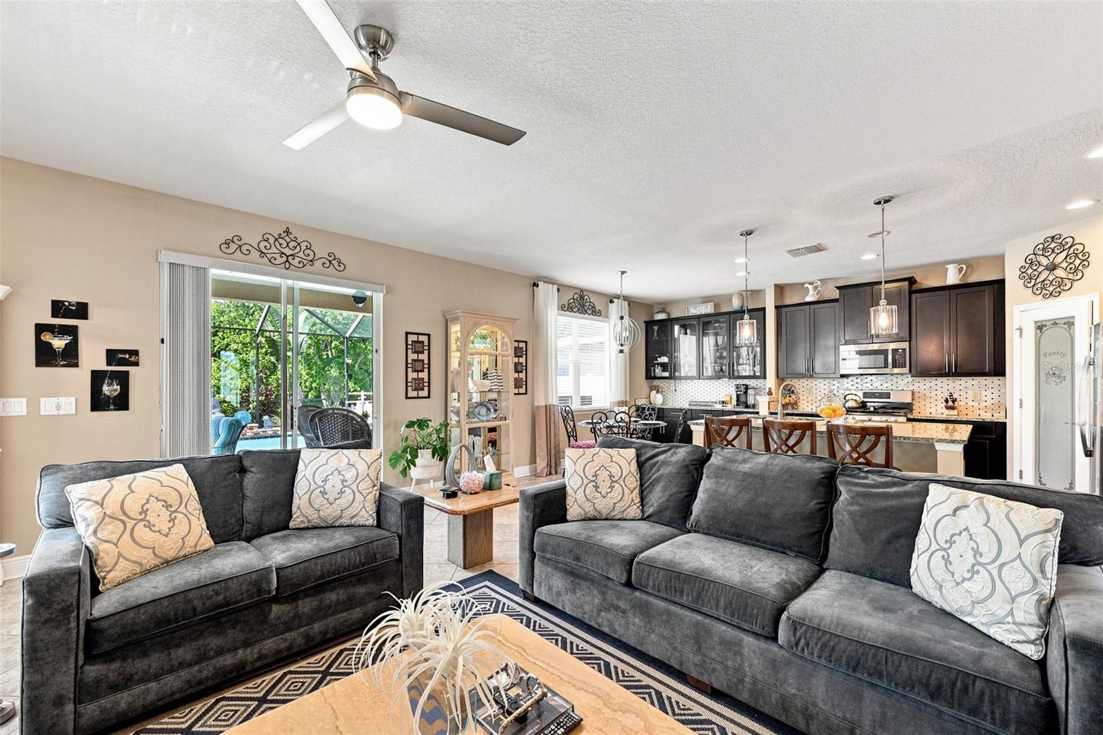 11156 Spring Point Cir Property Photo 11