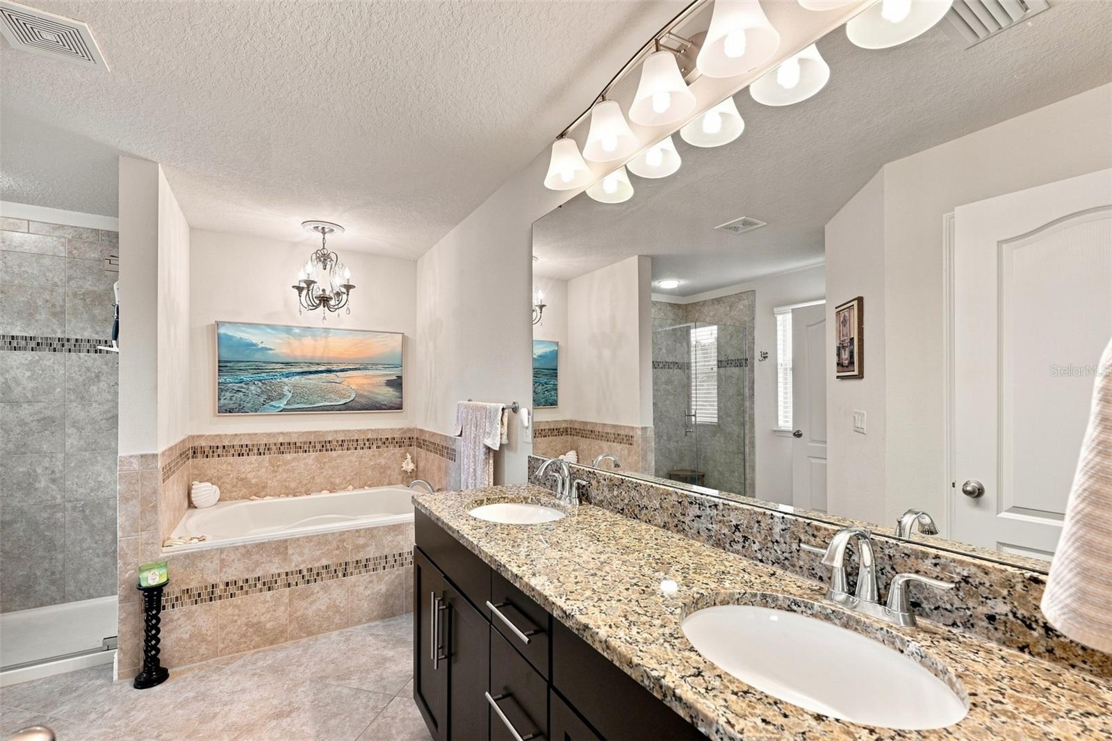 11156 Spring Point Cir Property Photo 23