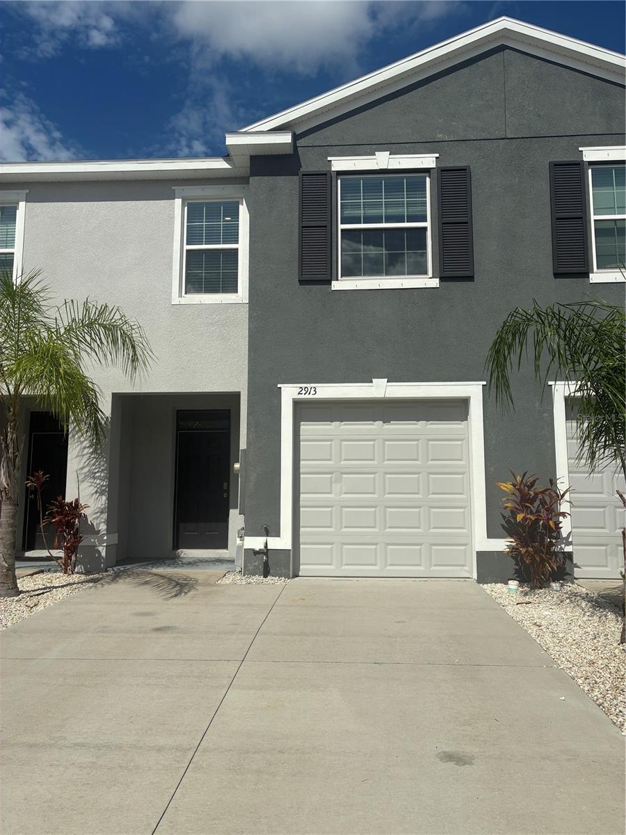 2913 BELUGA BAY DR Property Photo 1