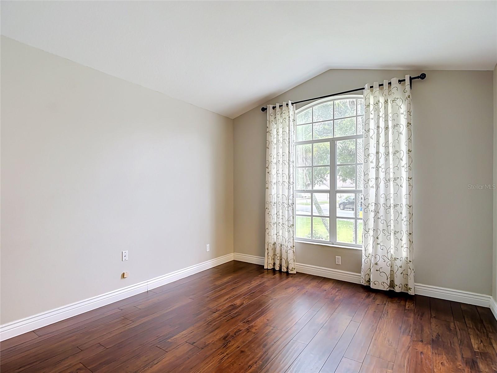 1639 Ledgestone Dr Property Photo 14