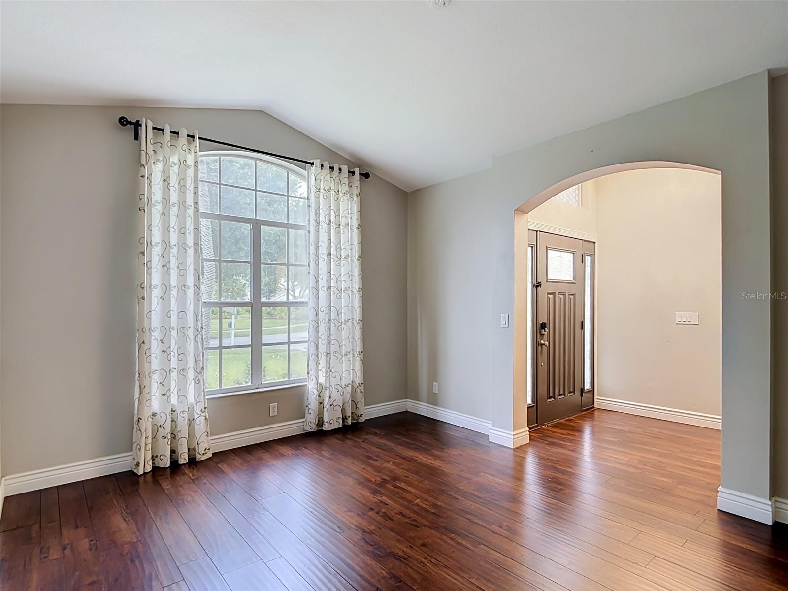 1639 Ledgestone Dr Property Photo 15