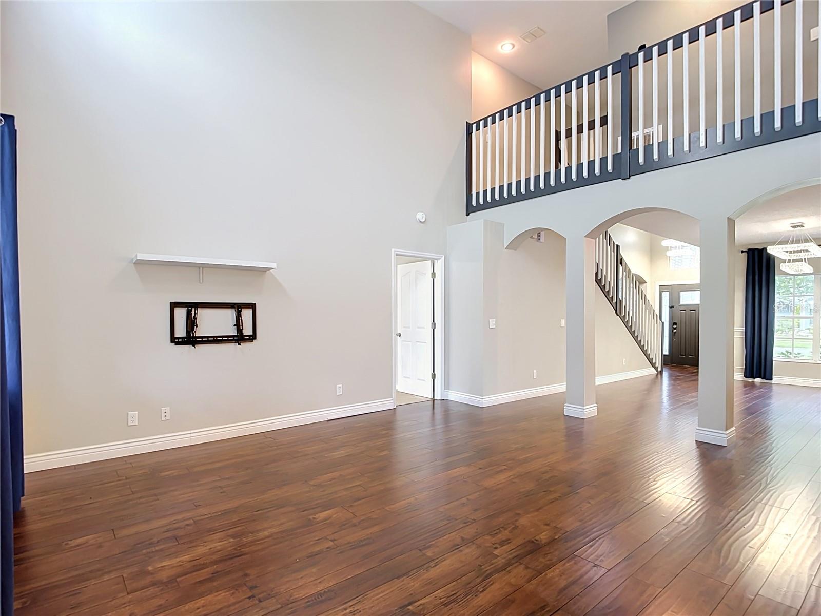 1639 Ledgestone Dr Property Photo 27