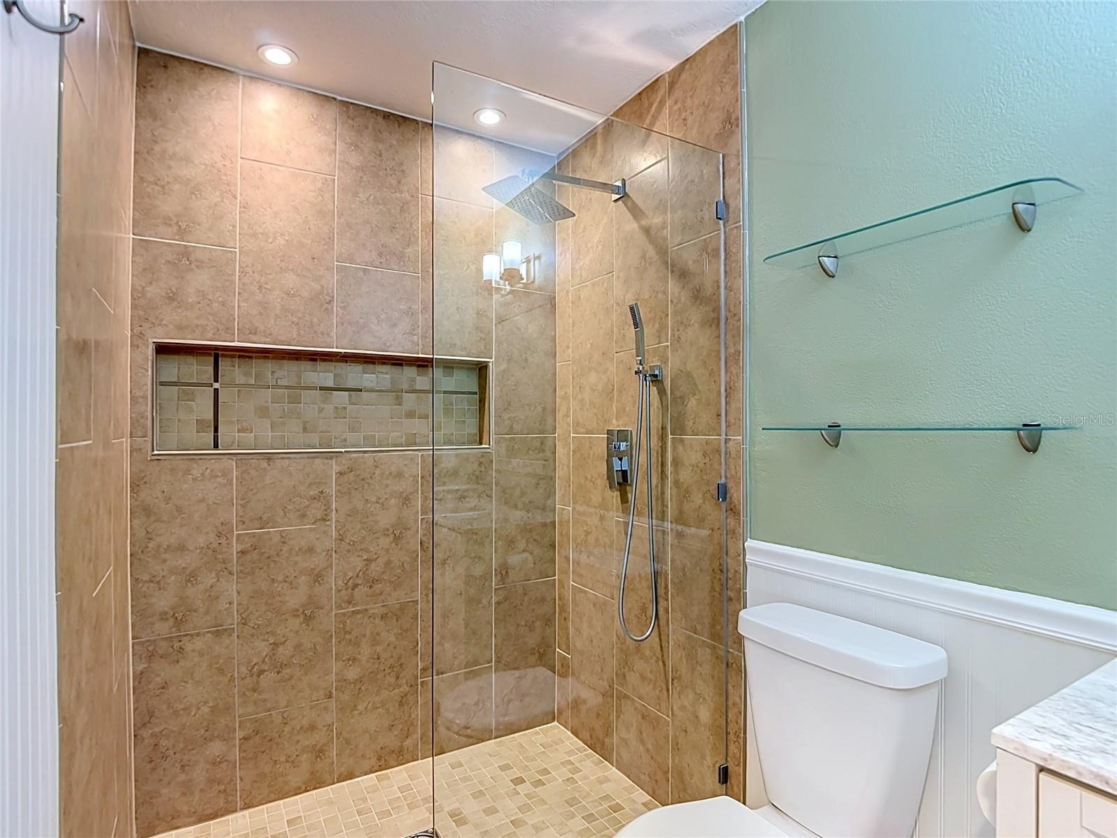 1639 Ledgestone Dr Property Photo 65
