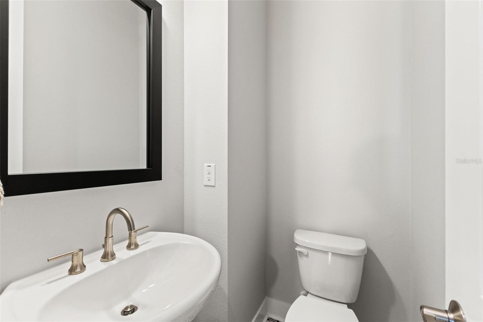 2511 N Grady Ave #16 Property Photo 32