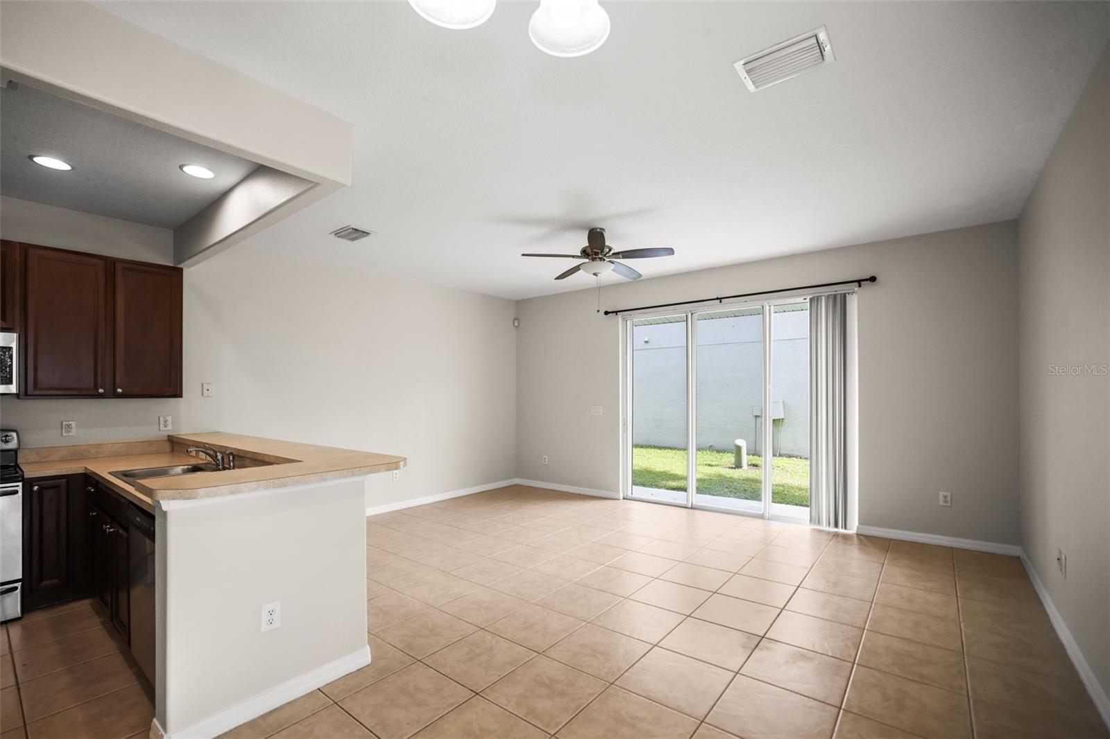 1516 Talisker Dr Property Photo 8
