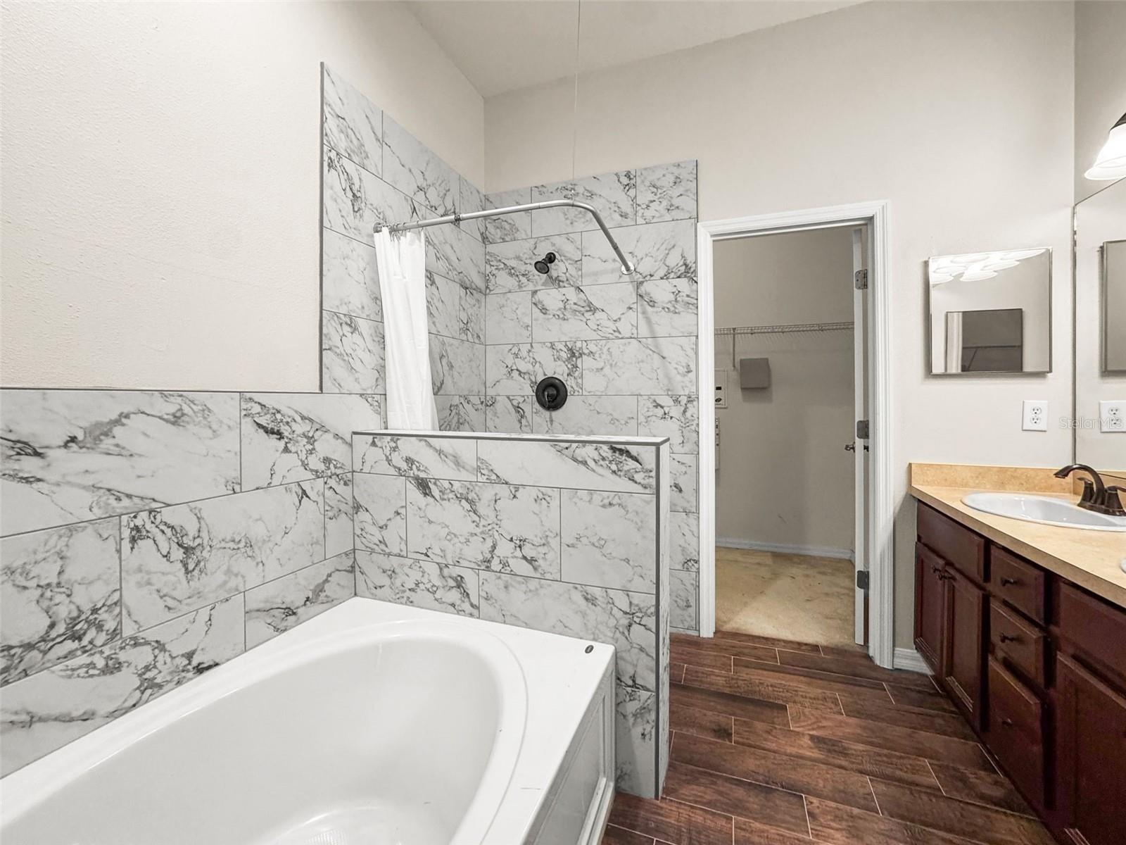 1516 Talisker Dr Property Photo 11