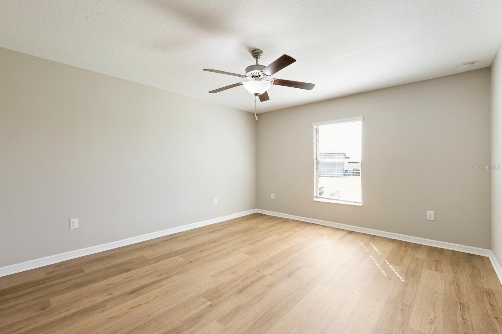 9728 Channing Hill Drive Property Photo 15