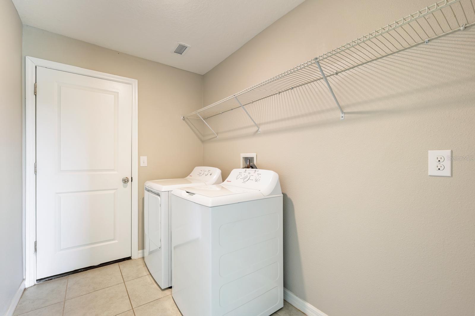 9728 Channing Hill Drive Property Photo 23