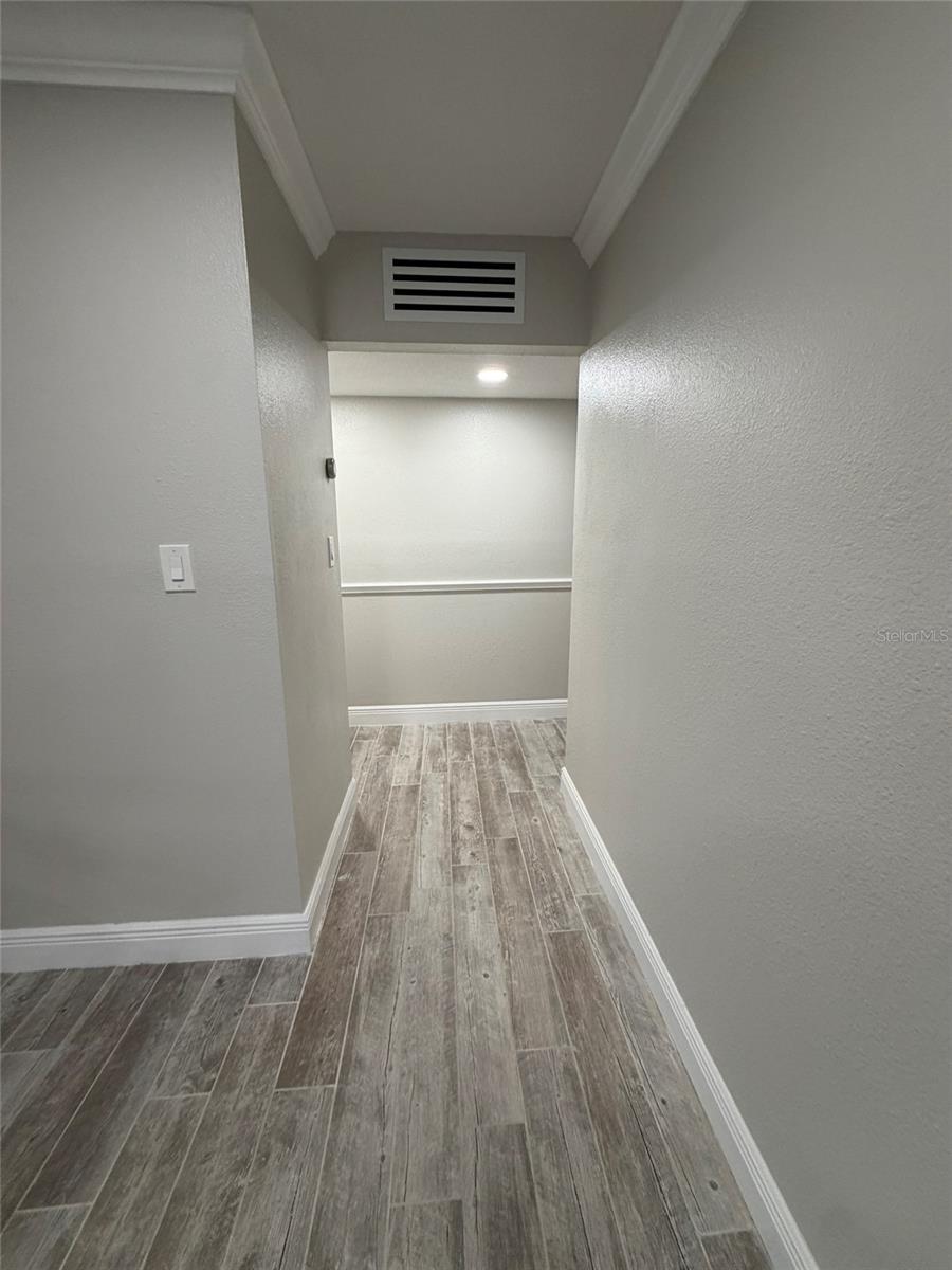 8715 Driftwood Dr Property Photo 7