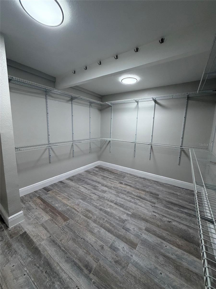 8715 Driftwood Dr Property Photo 17