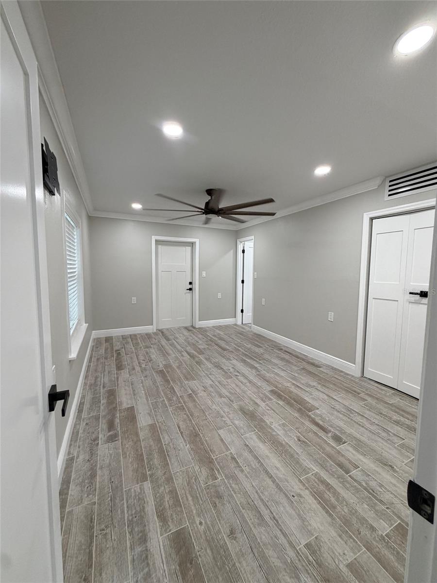 8715 Driftwood Dr Property Photo 18