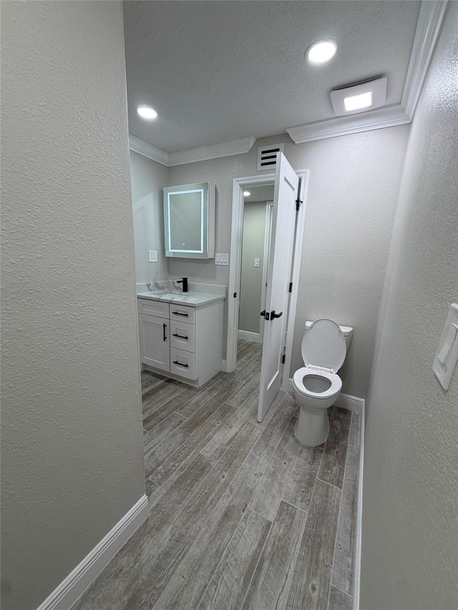 8715 Driftwood Dr Property Photo 21