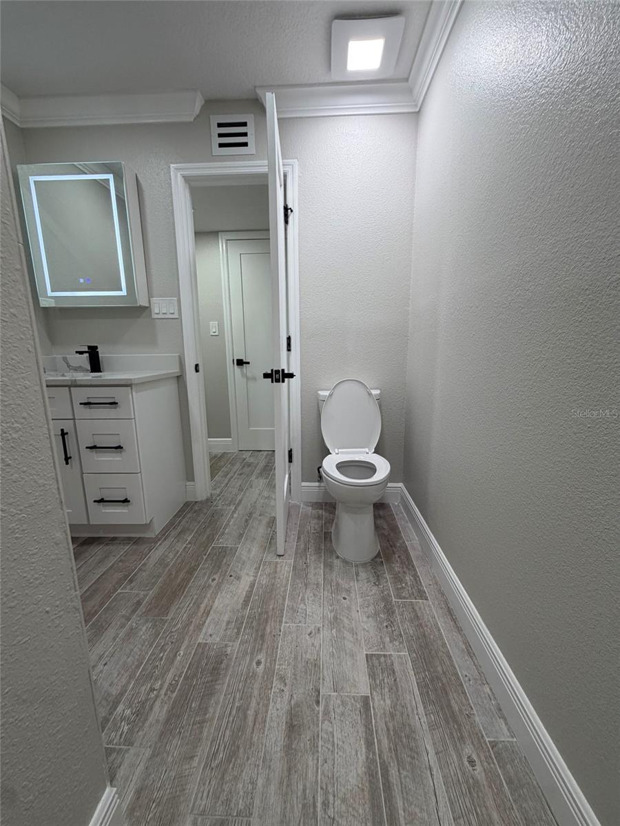 8715 Driftwood Dr Property Photo 23