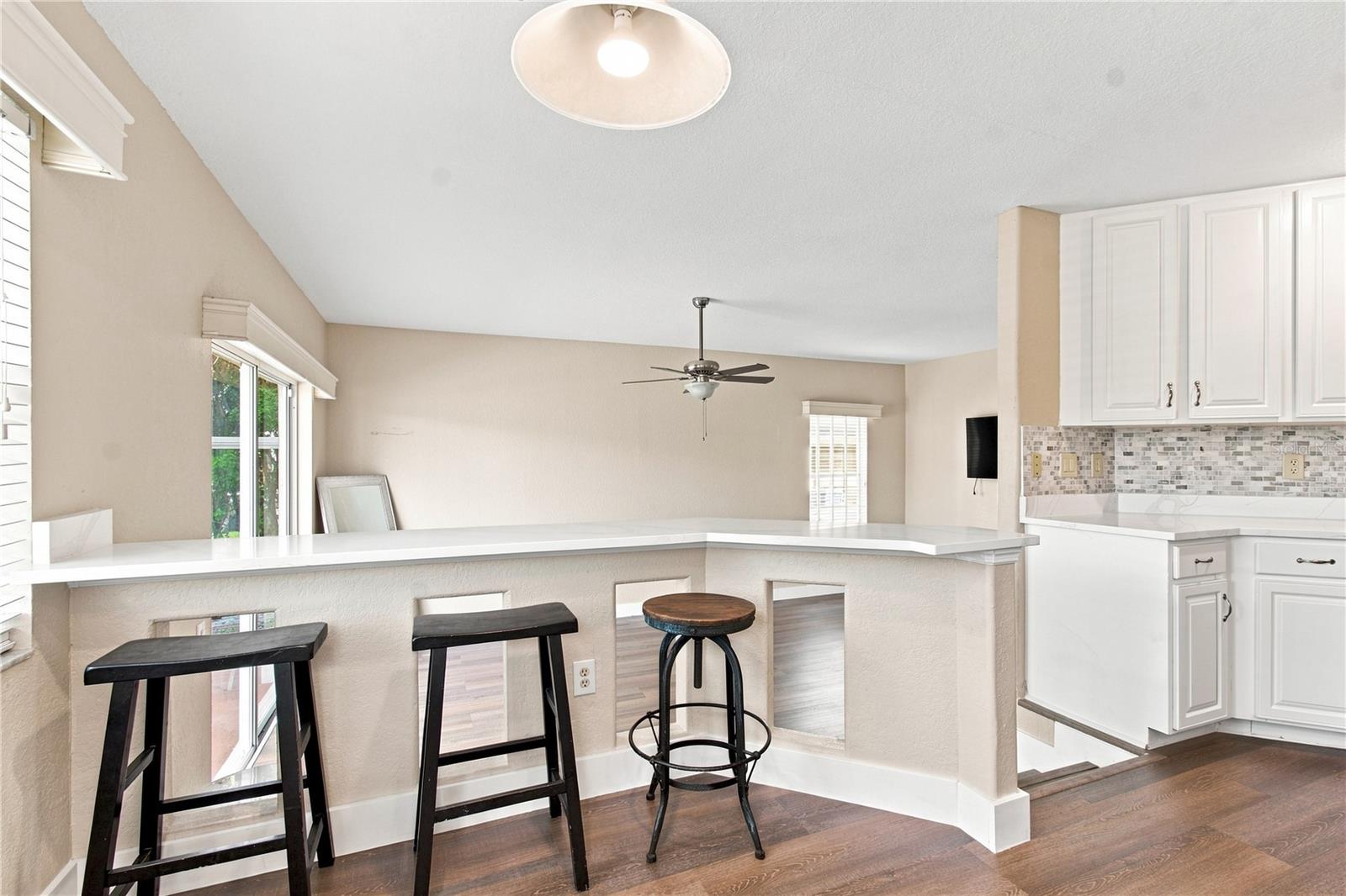 7326 Yardley Way Property Photo 20