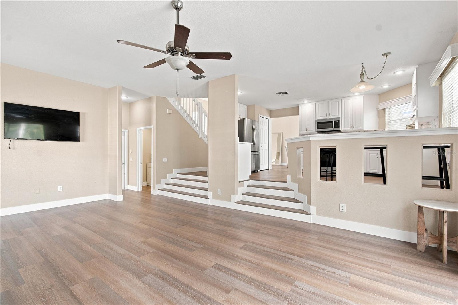 7326 Yardley Way Property Photo 24
