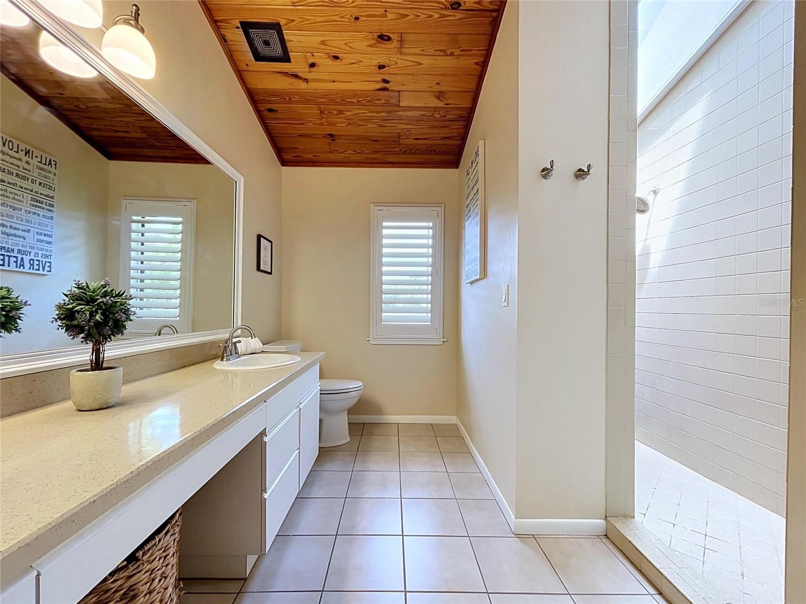 777 Claudia Ln Property Photo 22