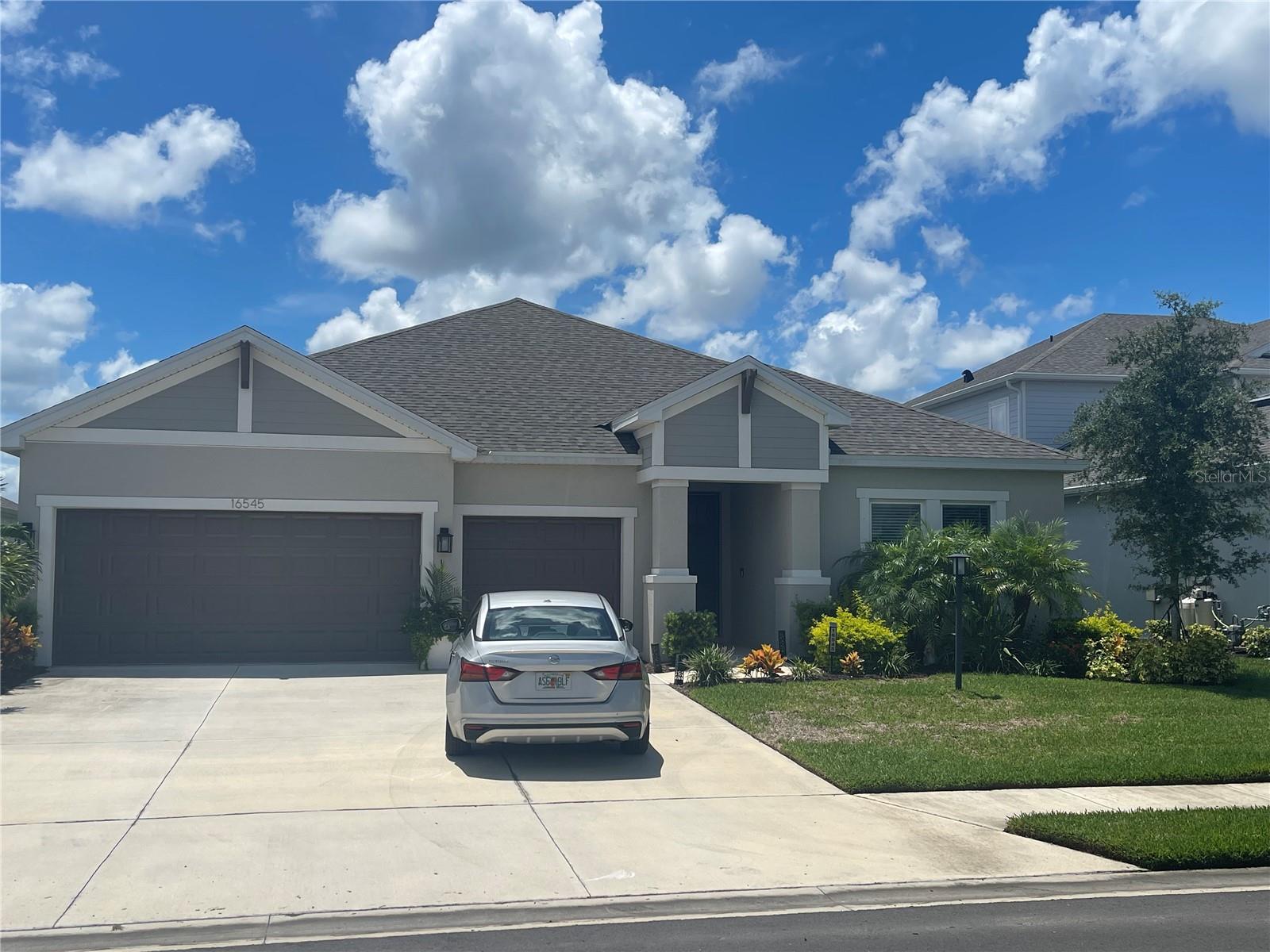 16545 STAR GRASS CIR Property Photo 1