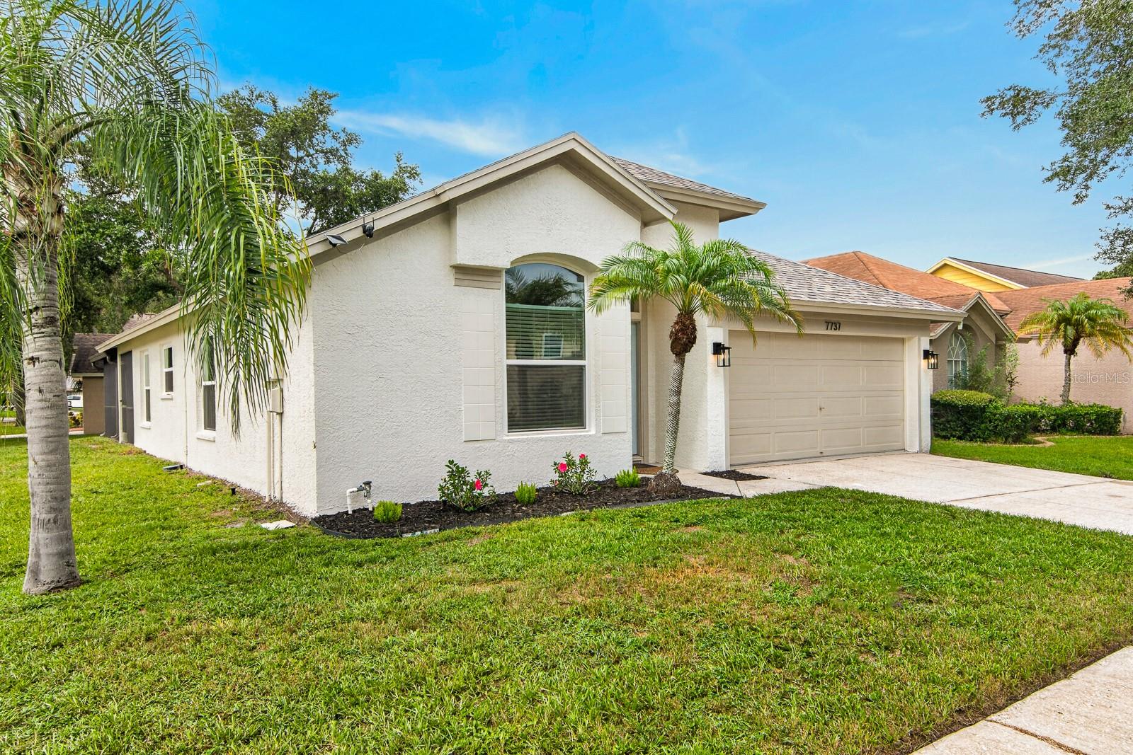 7737 Marbella Creek Ave Property Photo 2