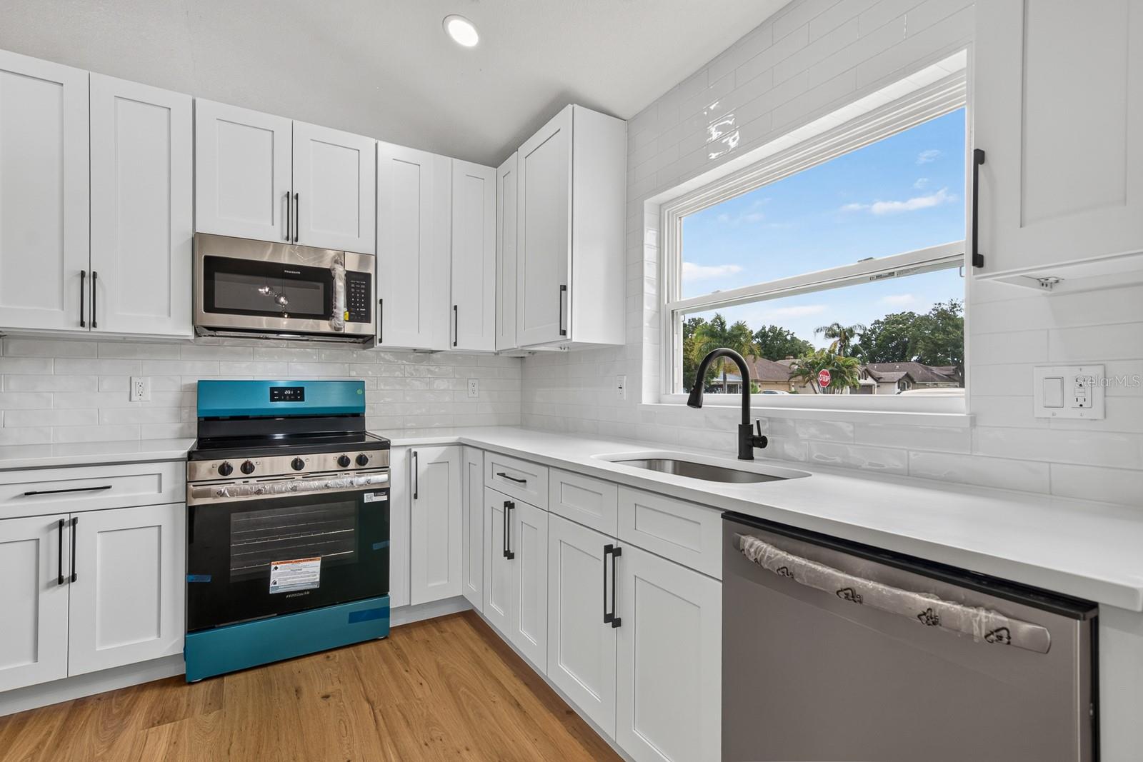 7737 Marbella Creek Ave Property Photo 18