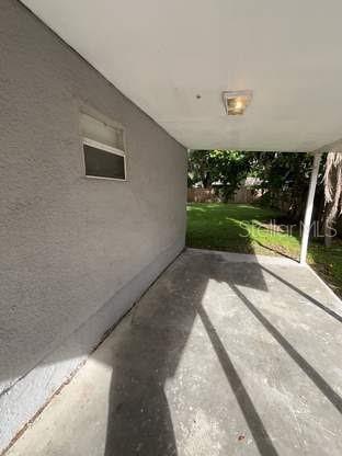 225 1st St Property Photo 12