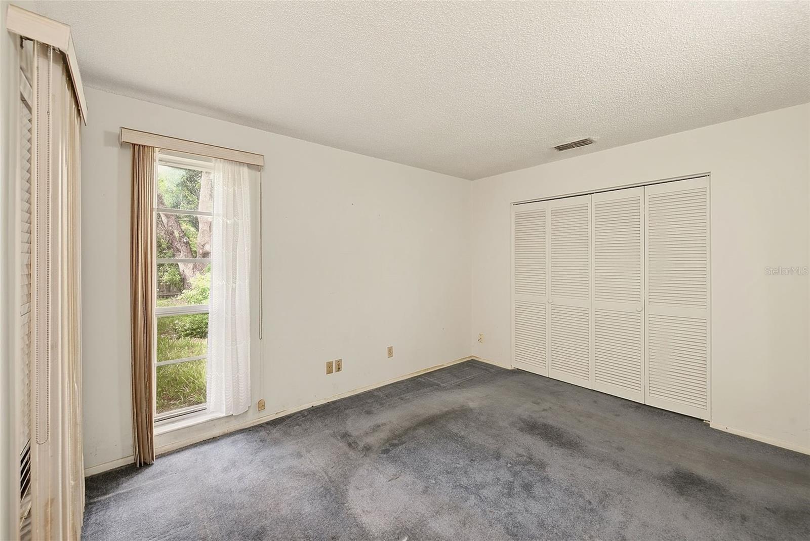 2560 Elderberry Dr Property Photo 14