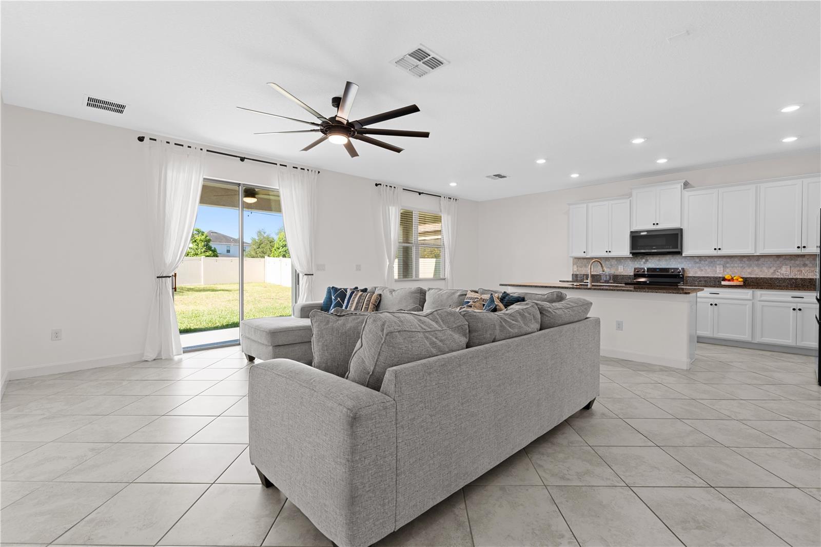 11411 Chilly Water Ct Property Photo 18