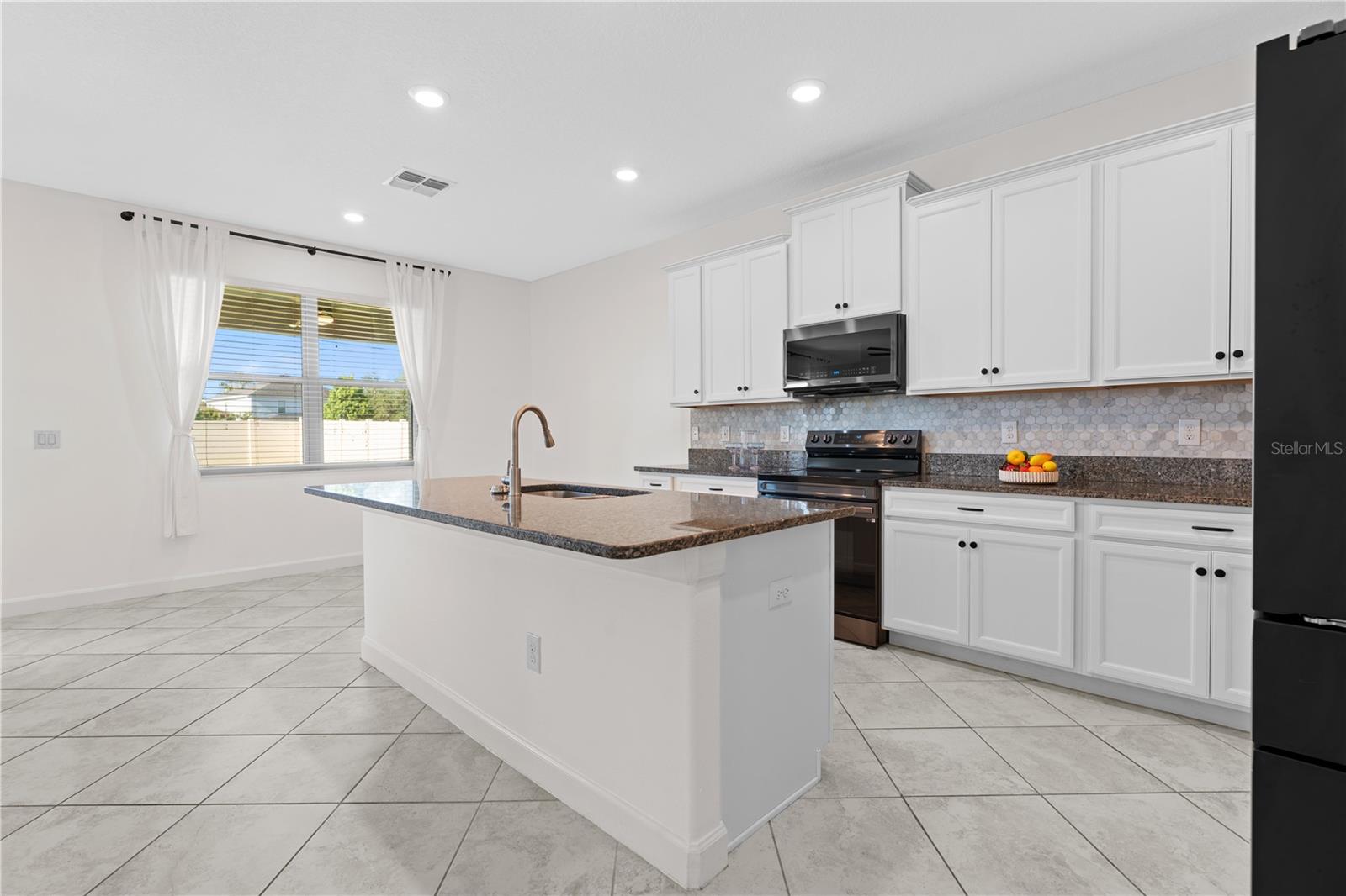 11411 Chilly Water Ct Property Photo 28