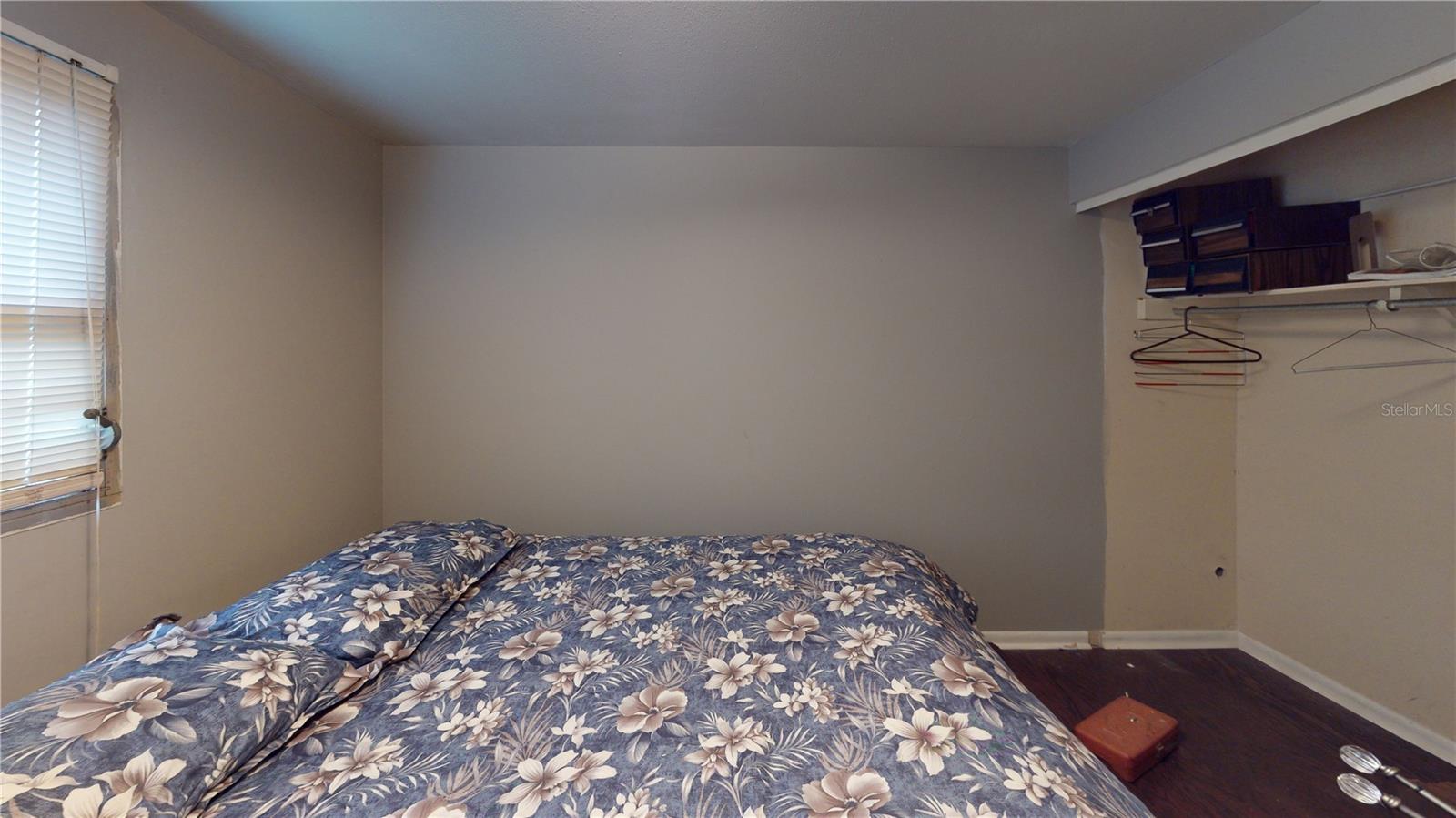 1721 W North B St Property Photo 12